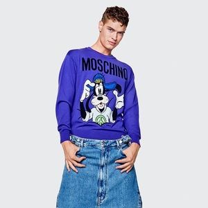 Moschino X h&m sweater XS